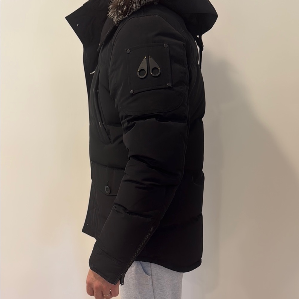 Men's Moose Knuckles Post Dufferin Fox Fur-Trimmed Jacket - Picture 3 of 9